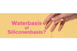 waterbasis-of-siliconen-hand-met-glijmiddel-gele-achtergrond