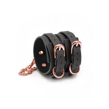 Enkelboeien Bondage Couture