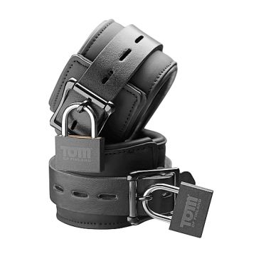 Tom of Finland Neopreen Handboeien met slot-tom-of-finland-neopreen-handboeien-met-slot.jpeg